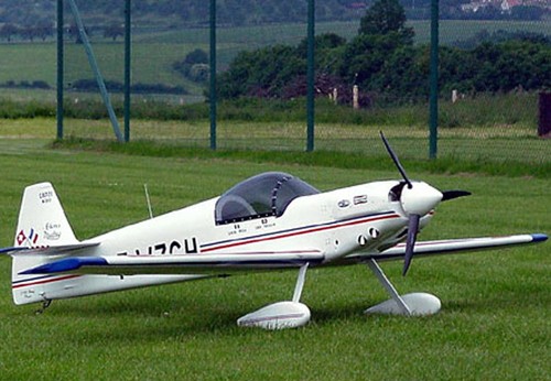 Giant scale cap - 1/4,